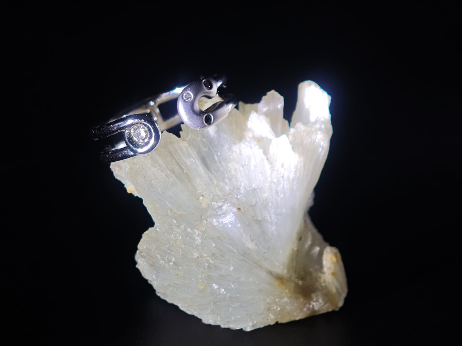 Adamigold | 鑽石戒指推薦｜0.10ct Diamond + 5.7g Gold｜Luxury Ring｜內圈 19.4MM