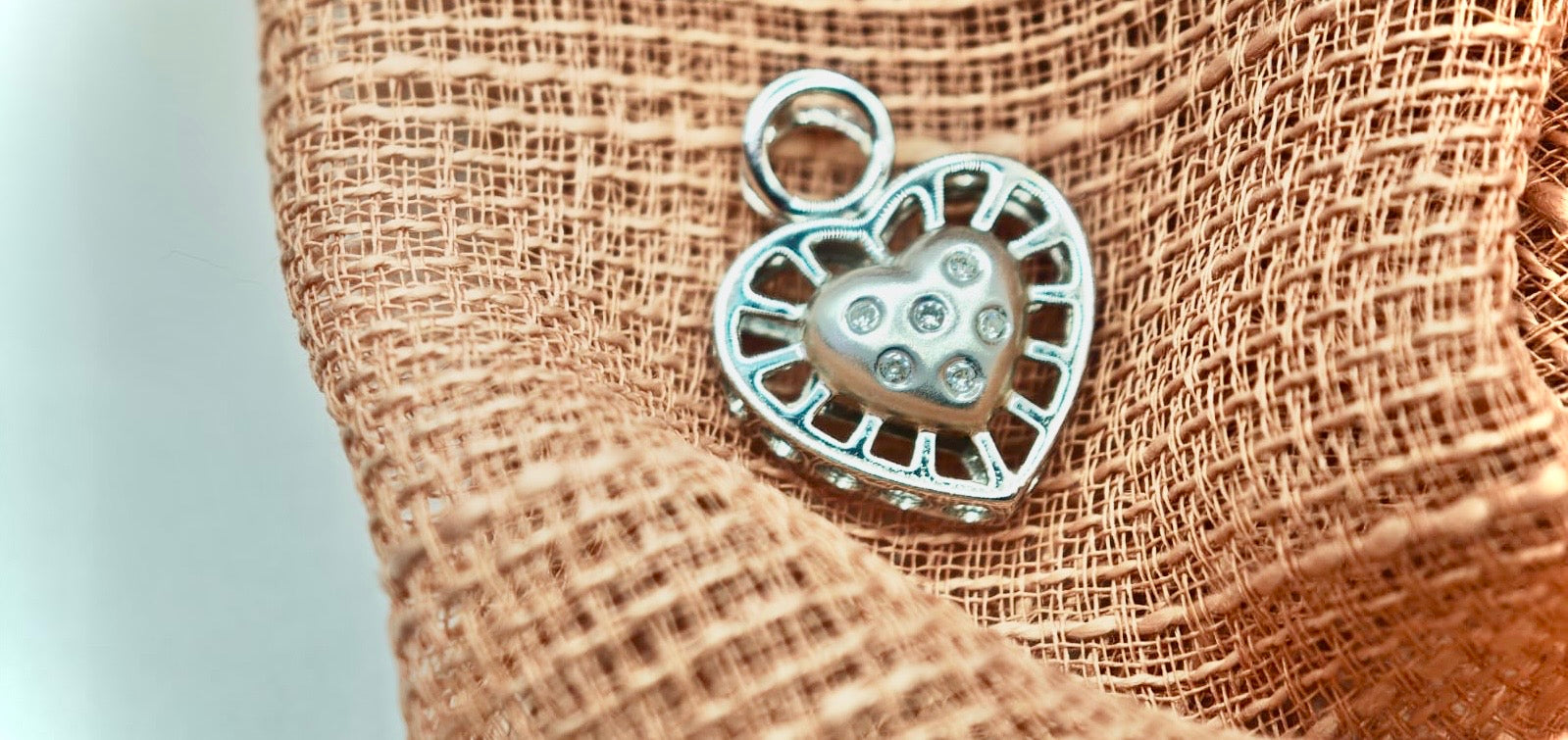 18K White Gold Natural Diamond Pendant | Ultimate Luxury, Eternal Brilliance