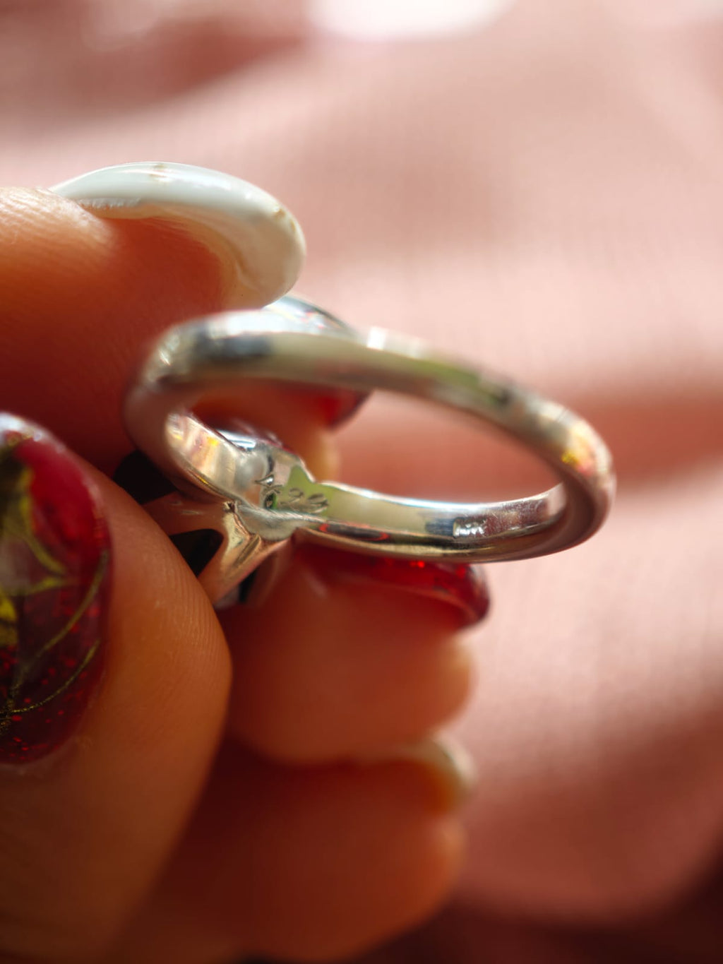 14K Black Diamond Ring | A Symbol of Love and Eternity 